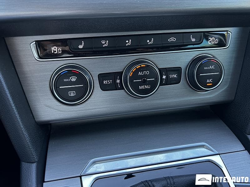 Volkswagen Passat 2016 — Миниатюра 11