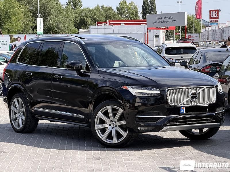 Volvo XC 90 2018 — Миниатюра 3
