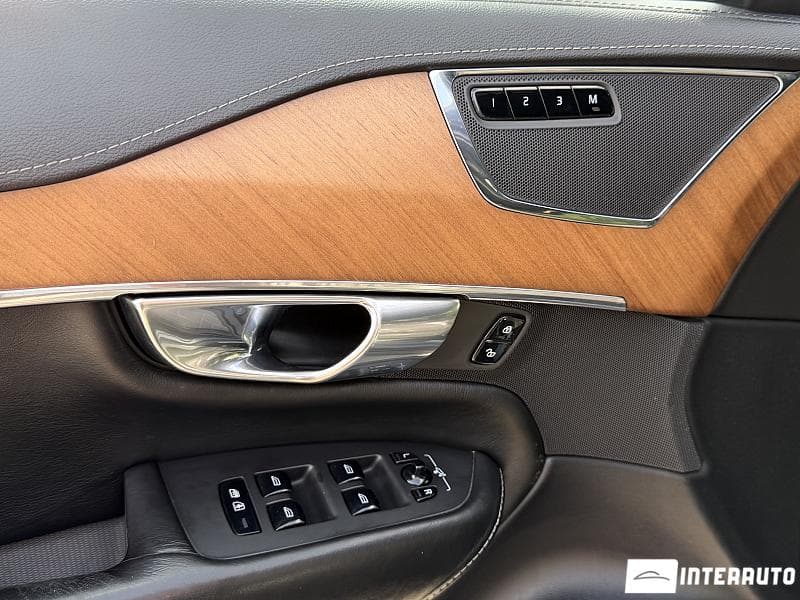 Volvo XC 90 2018 — Миниатюра 14