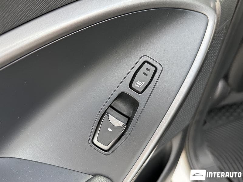 2017 Hyundai Santa Fe — Miniatură 25