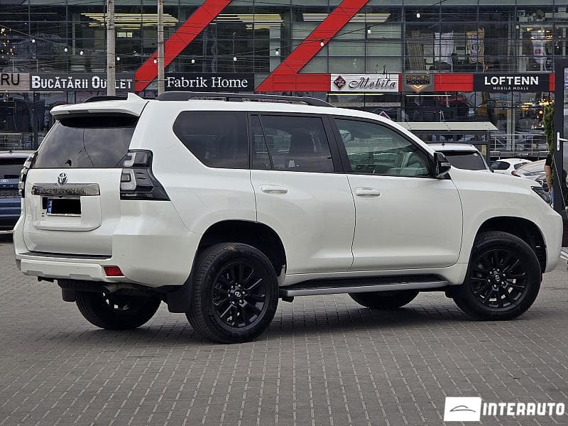 Toyota Land Cruiser Prado 2020 — Миниатюра 3
