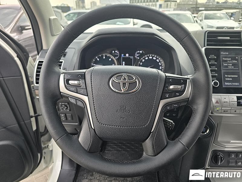 Toyota Land Cruiser Prado 2020 — Миниатюра 7