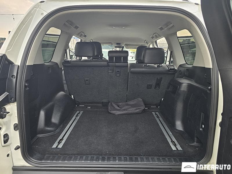 Toyota Land Cruiser Prado 2020 — Миниатюра 22
