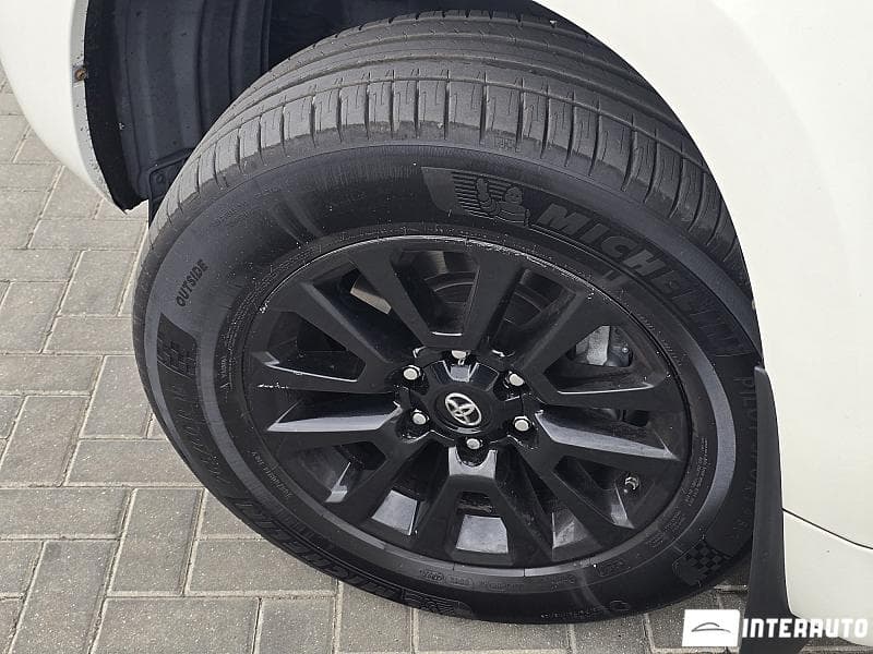 Toyota Land Cruiser Prado 2020 — Миниатюра 21