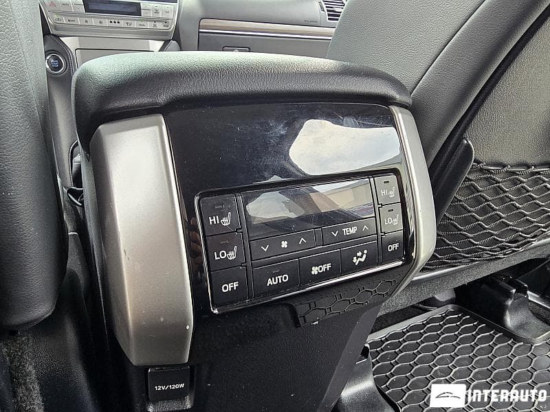 Toyota Land Cruiser Prado 2020 — Миниатюра 16