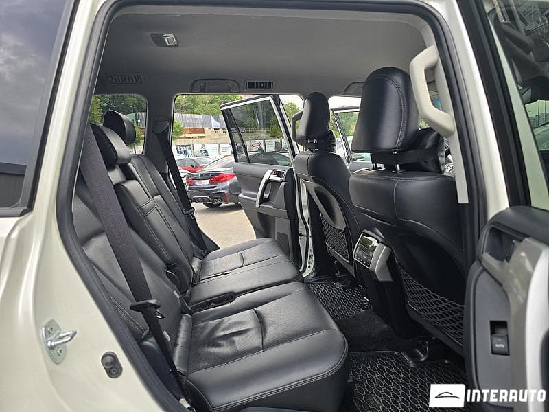 Toyota Land Cruiser Prado 2020 — Миниатюра 15