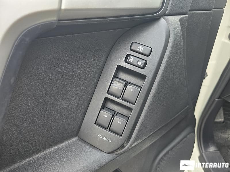 Toyota Land Cruiser Prado 2020 — Миниатюра 19