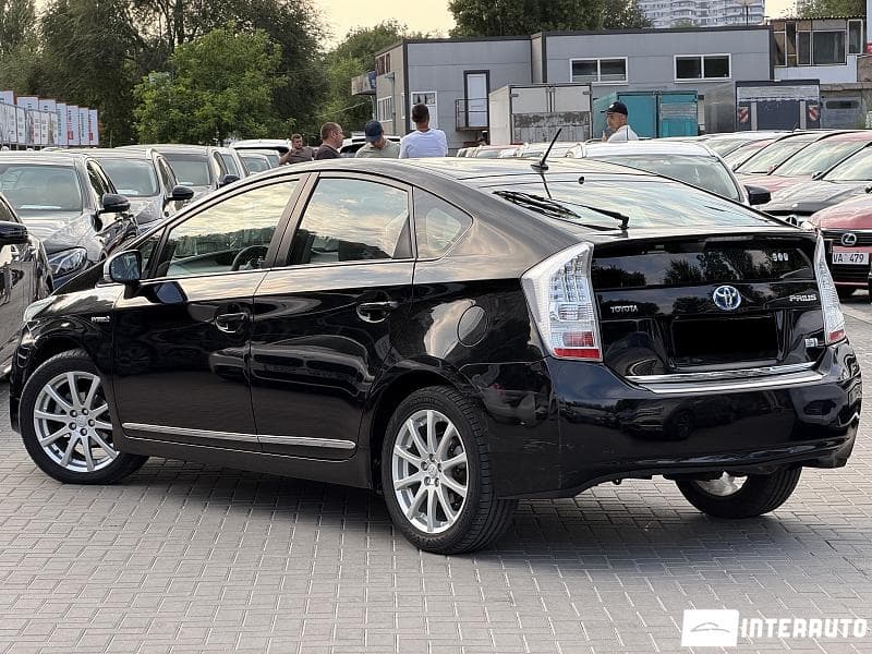 Toyota Prius 2011 — Миниатюра 2