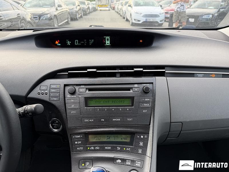 Toyota Prius 2011 — Миниатюра 12