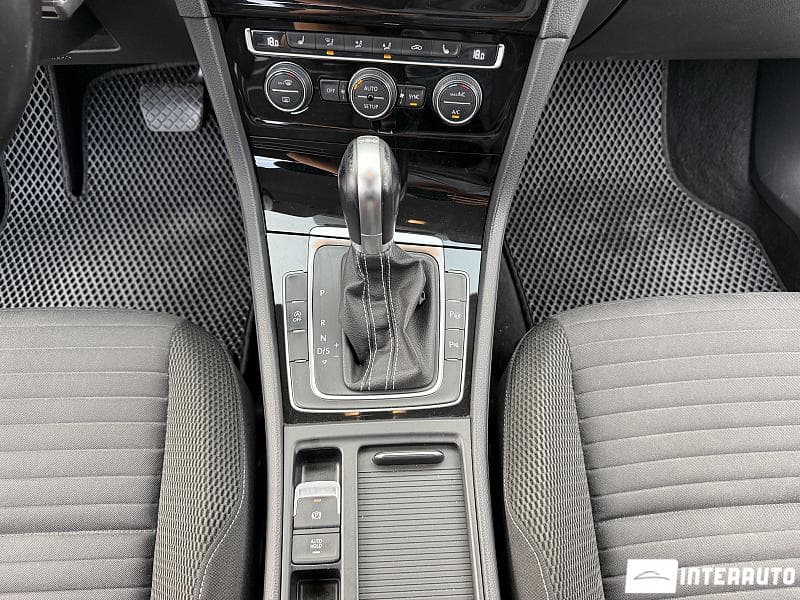 Volkswagen Golf 2014 — Миниатюра 12
