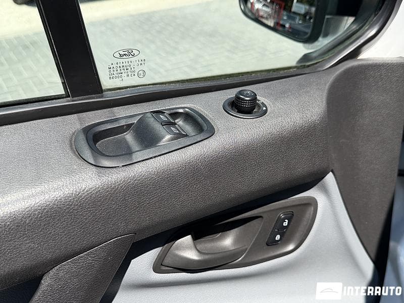 Ford Transit Custom 2015 — Миниатюра 11