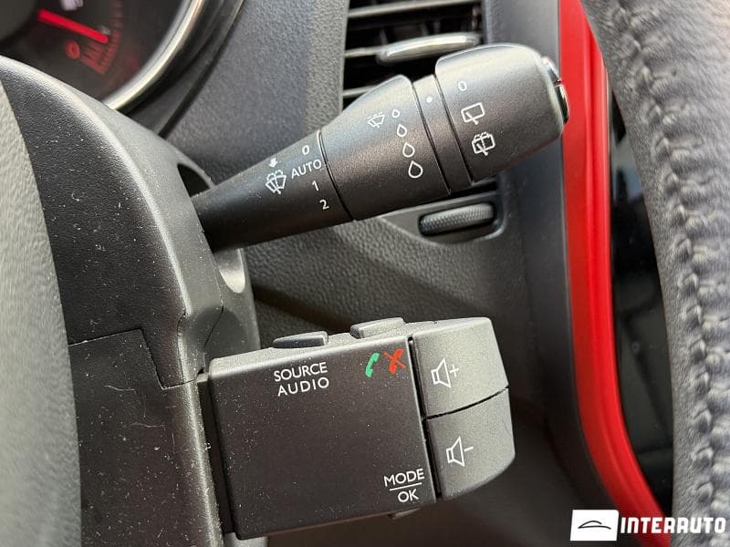 2017 Renault Captur — Miniatură 13