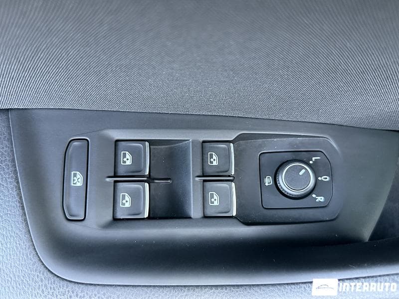Volkswagen Passat GTE 2021 — Миниатюра 18