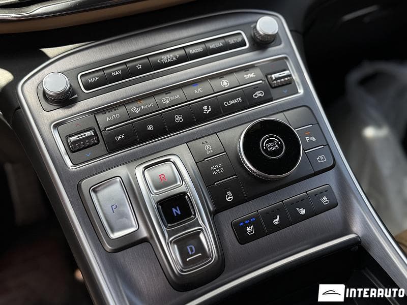 Hyundai Santa Fe 2022 — Миниатюра 15