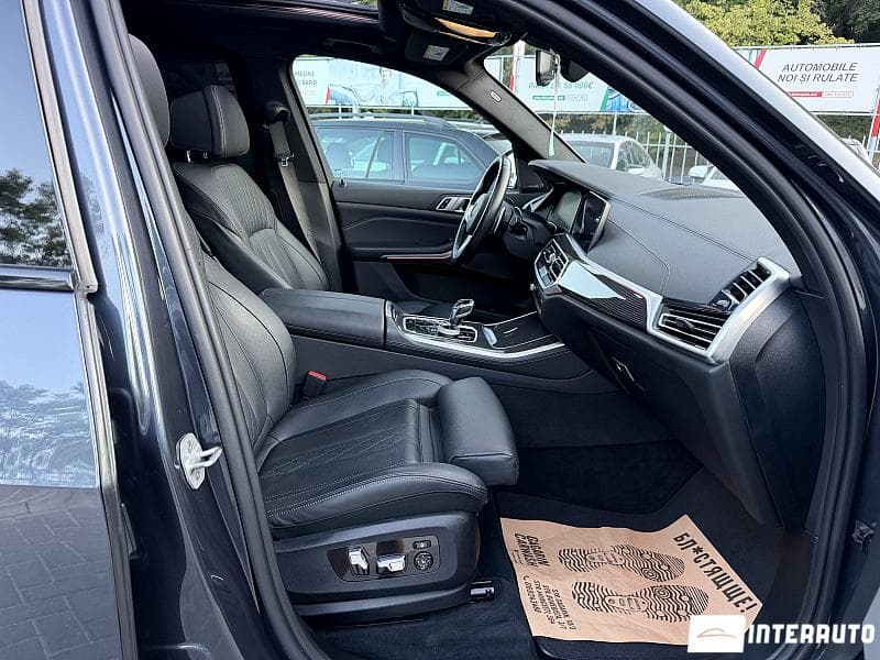 BMW X5 4.0i 2019 — Миниатюра 6