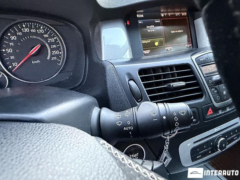 2015 Renault Laguna — Miniatură 11