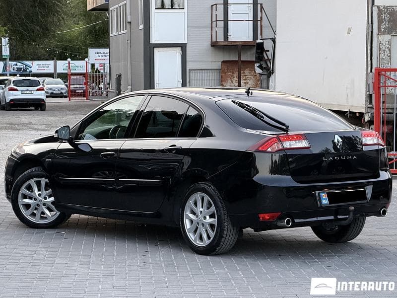 2015 Renault Laguna — Miniatură 2