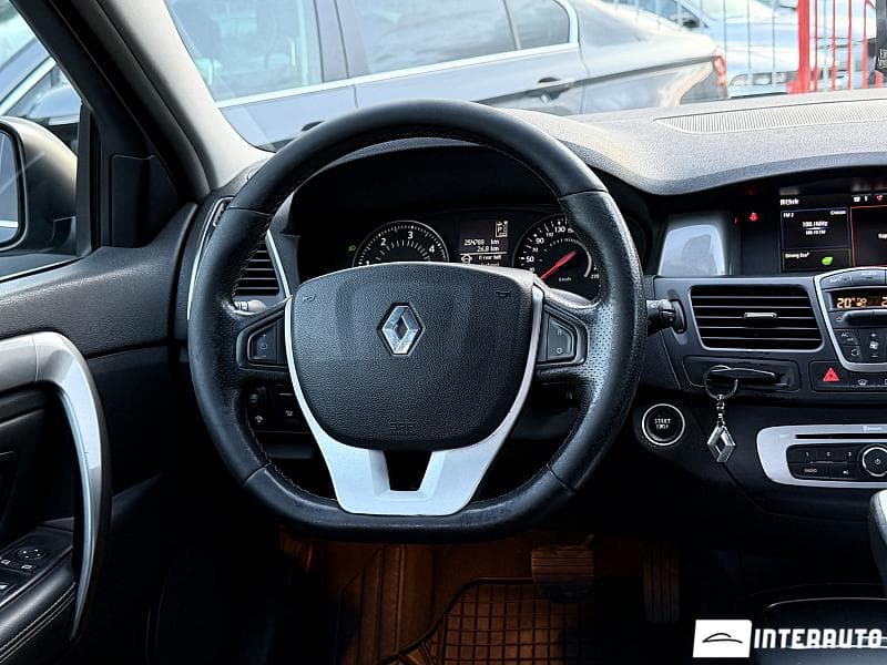 2015 Renault Laguna — Miniatură 7