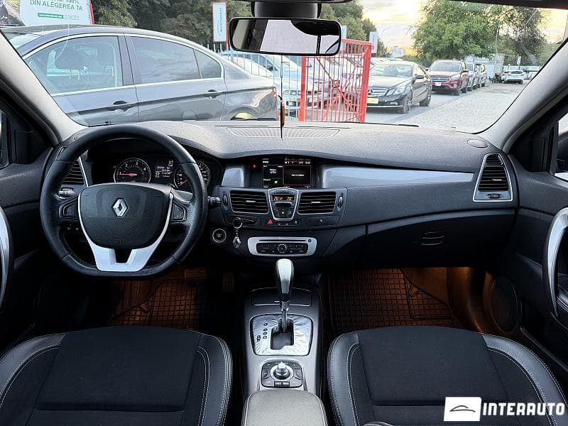2015 Renault Laguna — Miniatură 8