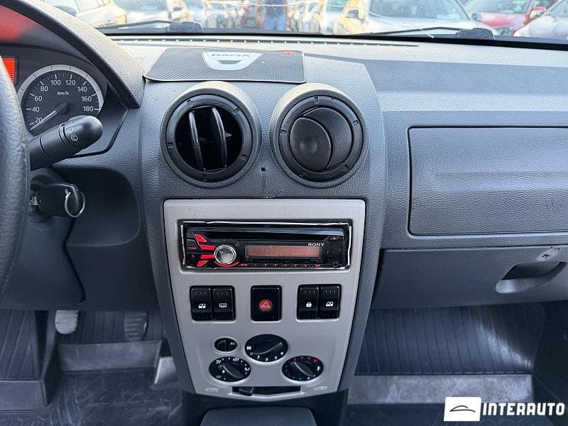 2010 Dacia Logan MCV — Miniatură 9