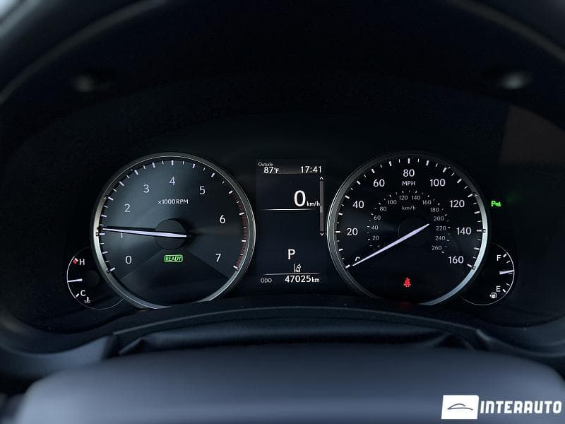 Lexus NX 300H 2019 — Миниатюра 13