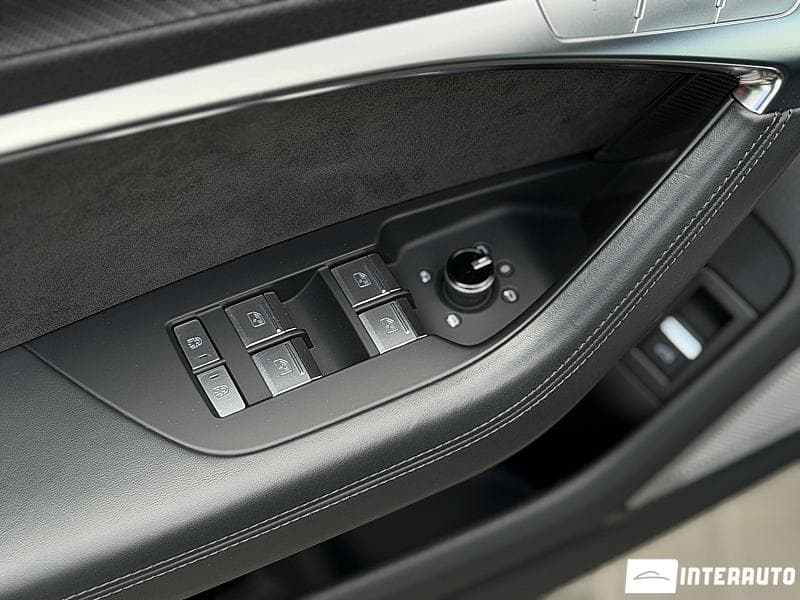 2020 Audi RS7 — Miniatură 10