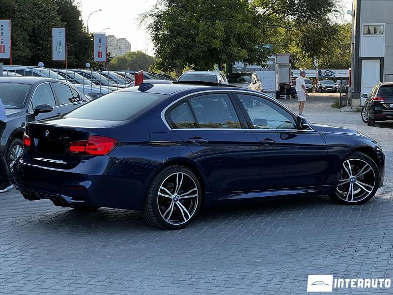 BMW 330E 2017 — Миниатюра 3