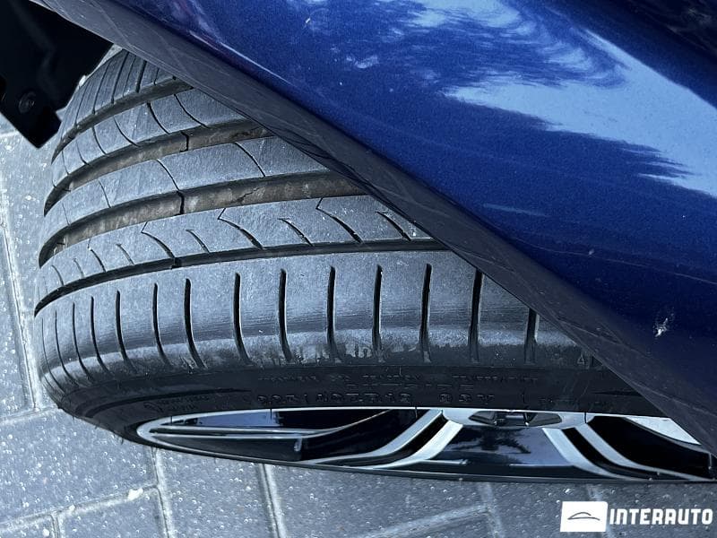BMW 330E 2017 — Миниатюра 17