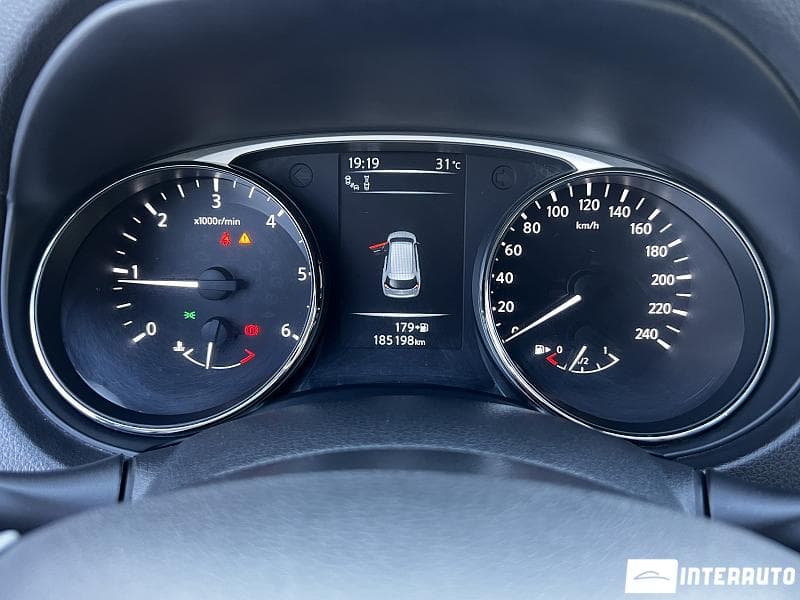 2016 Nissan X-Trail — Miniatură 9
