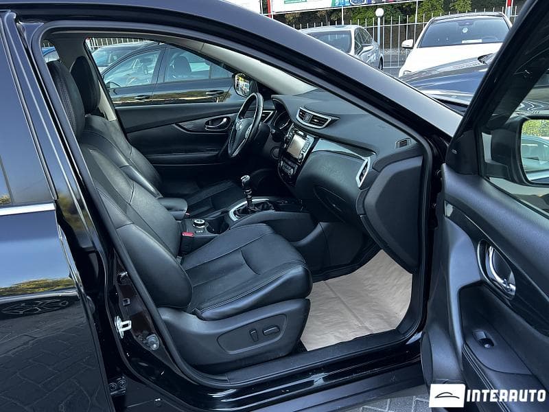2016 Nissan X-Trail — Miniatură 12
