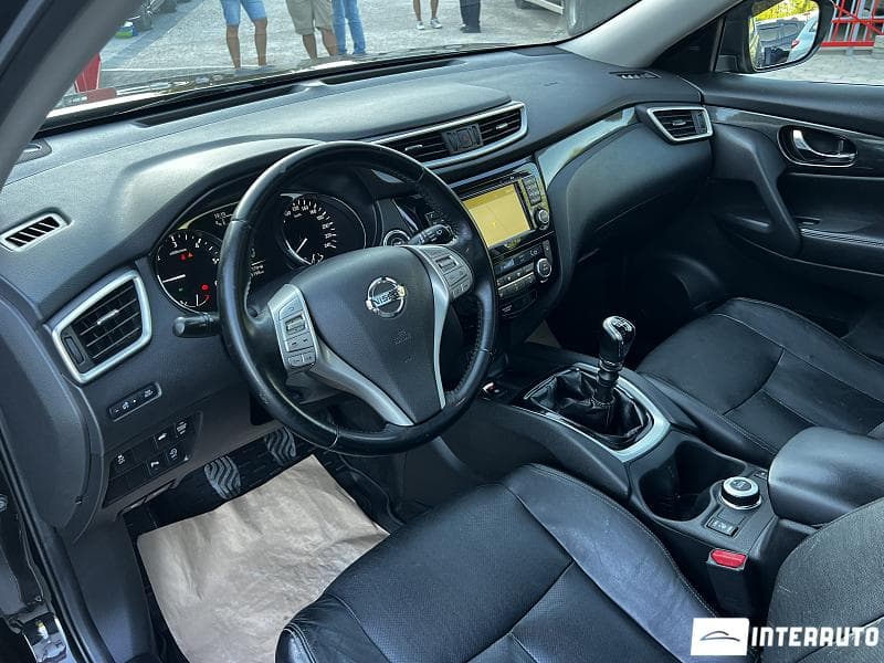 2016 Nissan X-Trail — Miniatură 5
