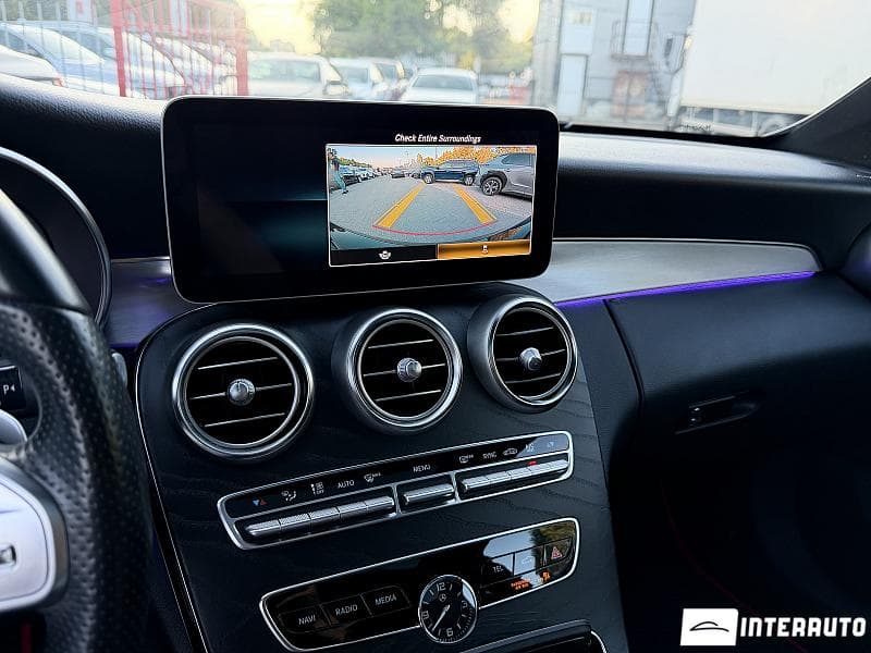 Mercedes C 300 2020 — Миниатюра 8