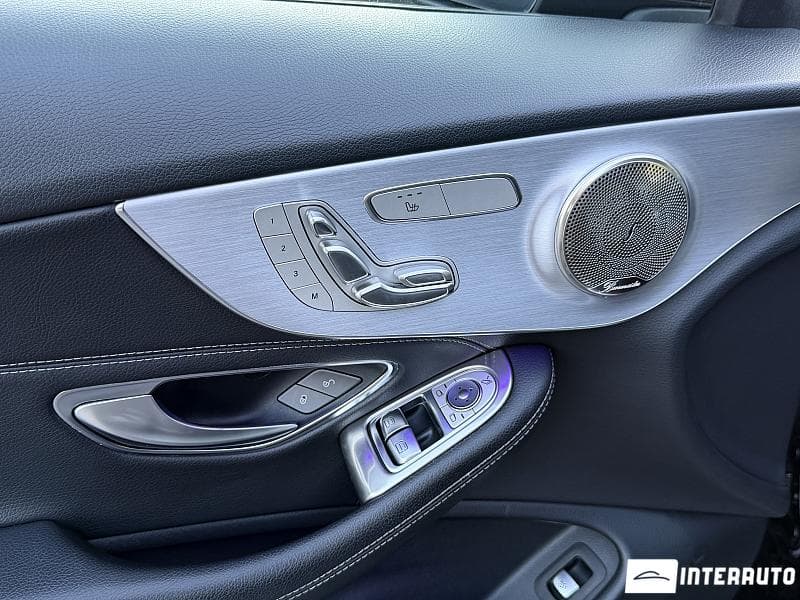 Mercedes C 300 2020 — Миниатюра 12