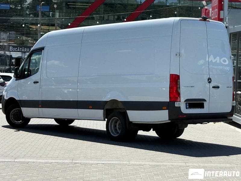 Mercedes Sprinter 2019 — Миниатюра 4