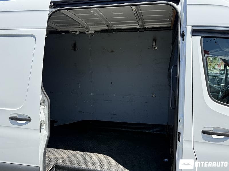 Mercedes Sprinter 2019 — Миниатюра 12