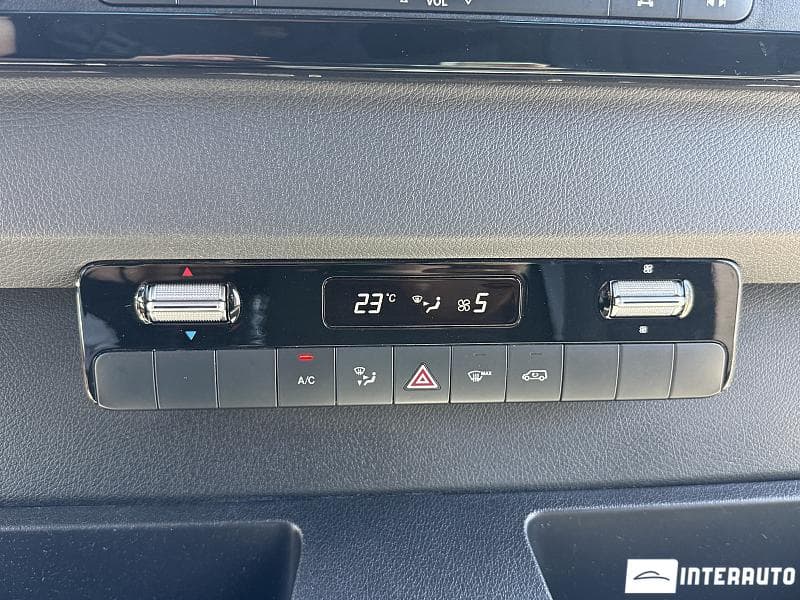 Mercedes Sprinter 2019 — Миниатюра 10