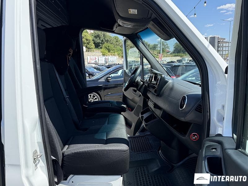 Mercedes Sprinter 2019 — Миниатюра 11