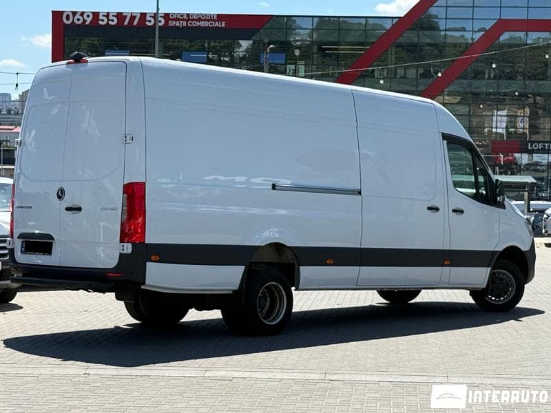 Mercedes Sprinter 2019 — Миниатюра 3