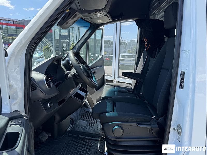 Mercedes Sprinter 2019 — Миниатюра 5