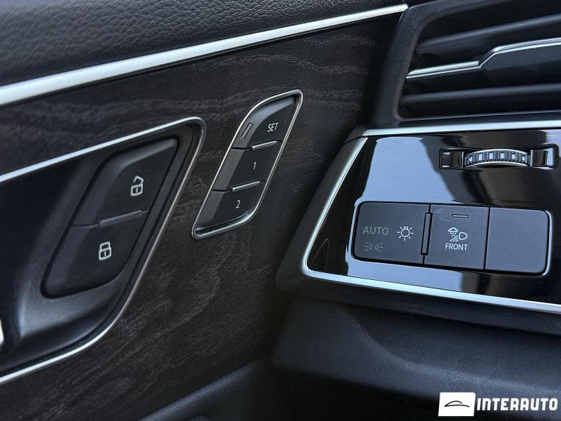 2020 Audi Q7 — Miniatură 8