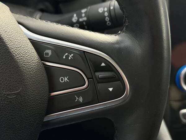 Renault Talisman 2017 — Миниатюра 12