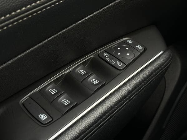 Renault Talisman 2017 — Миниатюра 18