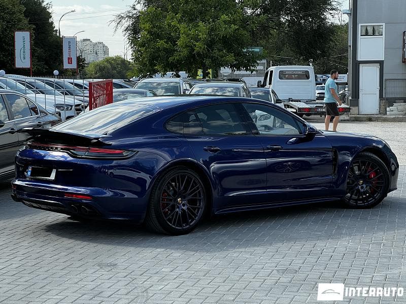 Porsche Panamera GTS 2021 — Миниатюра 3