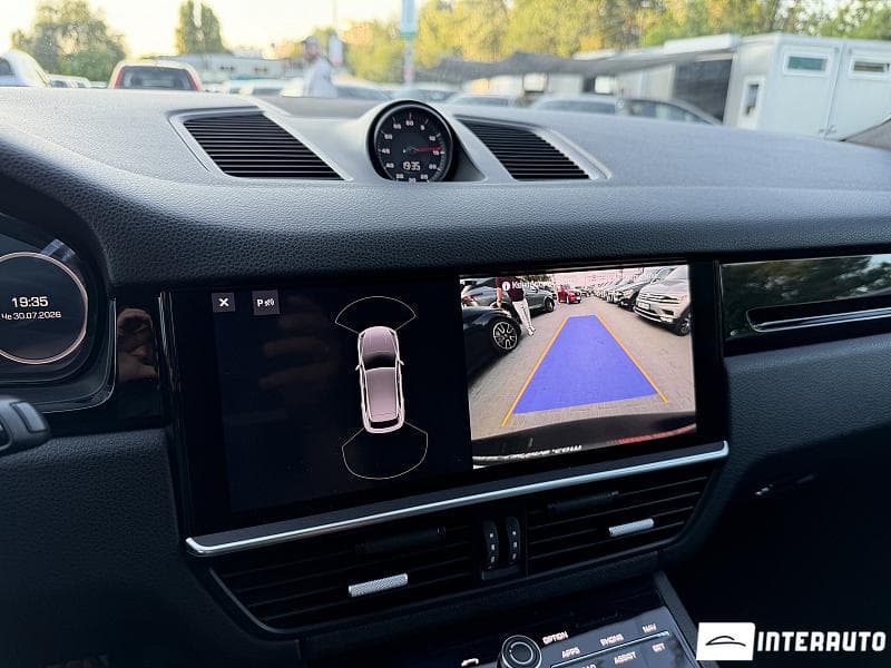 Porsche Cayenne 2019 — Миниатюра 13
