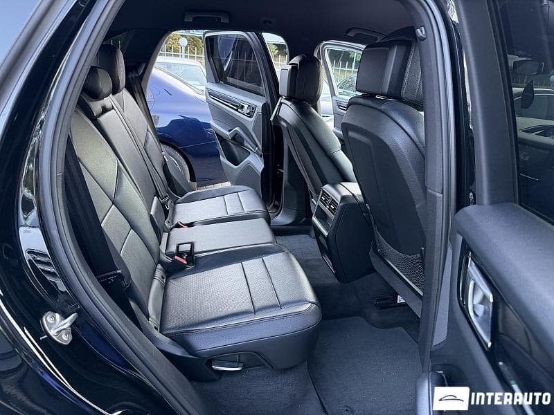 Porsche Cayenne 2019 — Миниатюра 8