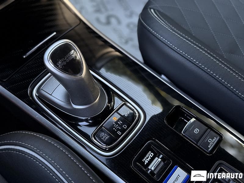 Mitsubishi Outlander 2019 — Миниатюра 14