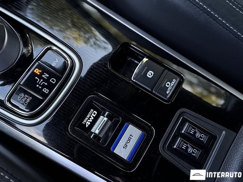 Mitsubishi Outlander 2019 — Миниатюра 19