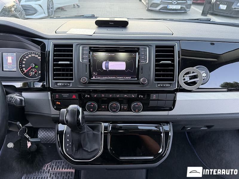 Volkswagen Multivan 2018 — Миниатюра 12