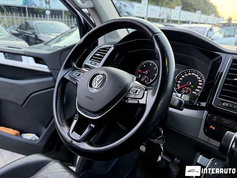 Volkswagen Multivan 2018 — Миниатюра 9