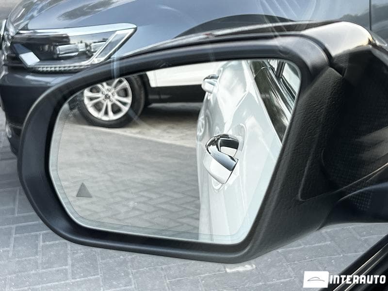 Mercedes C 300 2016 — Миниатюра 18